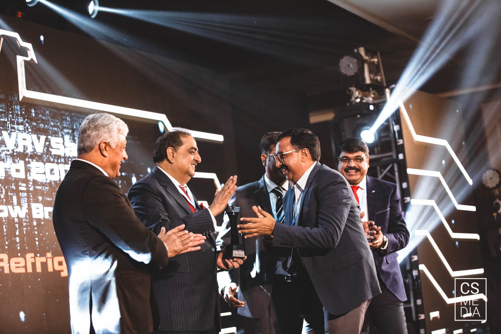 Professional awards ceremony photography best corporate event photographer mumbai 20