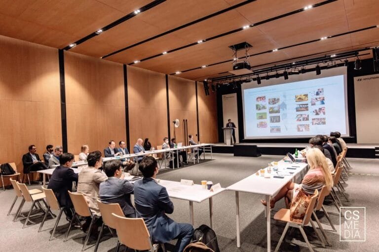 Corporate Meeting Photographer: The Strategic Visual Partner for Modern Enterprises