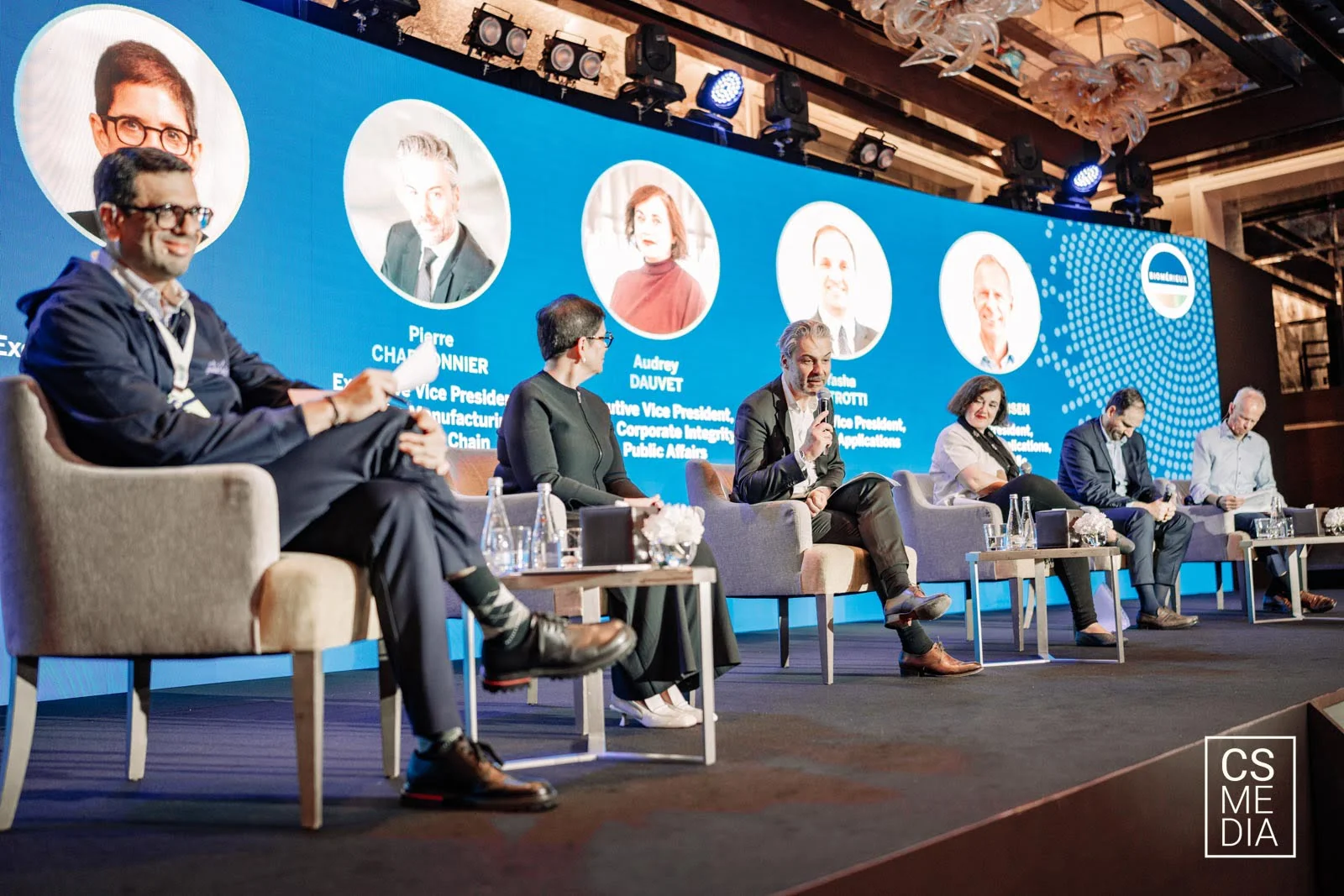 mice event photographer for conferences